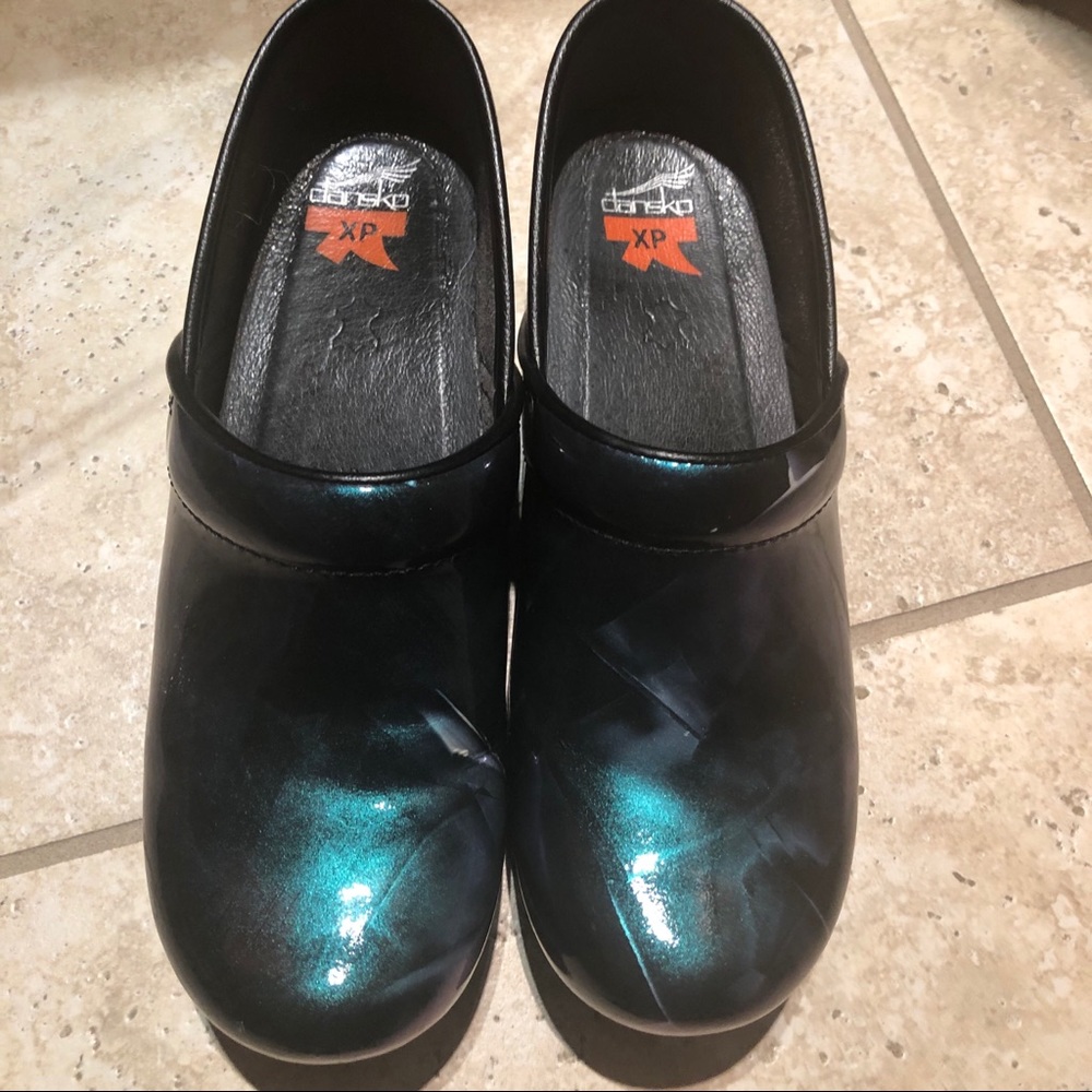 Dansko XP Clog Paint Brush Patent Leather